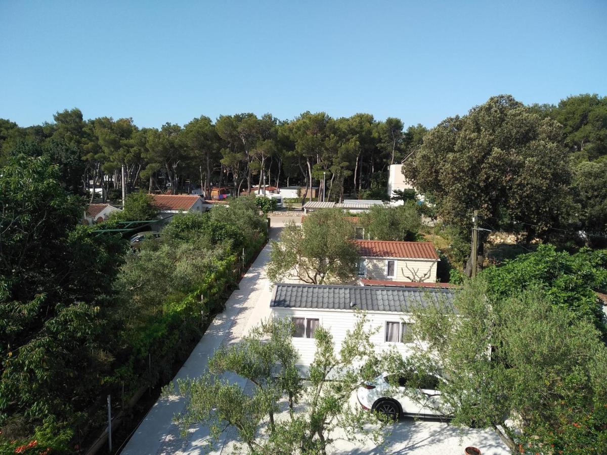 Villa Jadranka Pakoštane Buitenkant foto