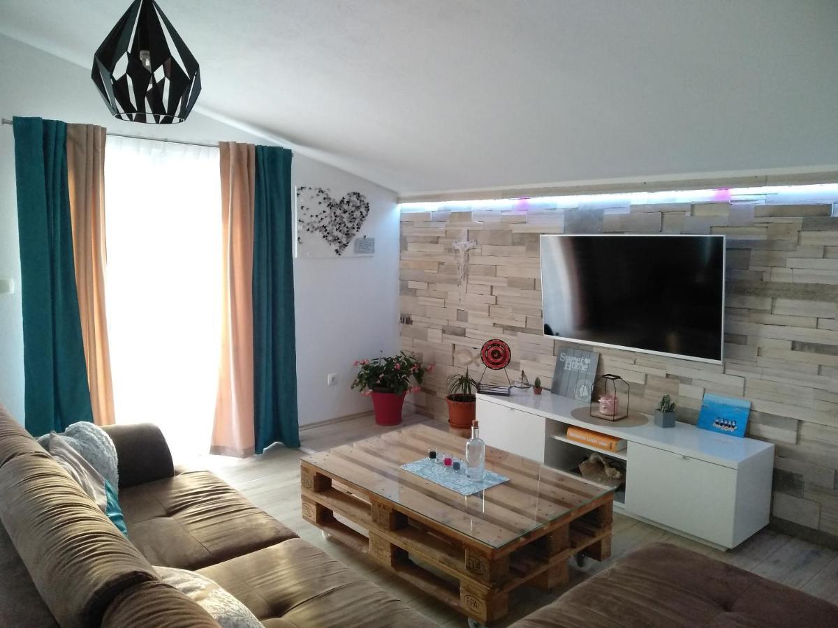 Villa Jadranka Pakoštane Buitenkant foto