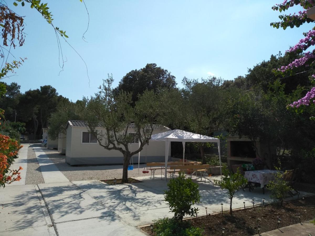 Villa Jadranka Pakoštane Buitenkant foto